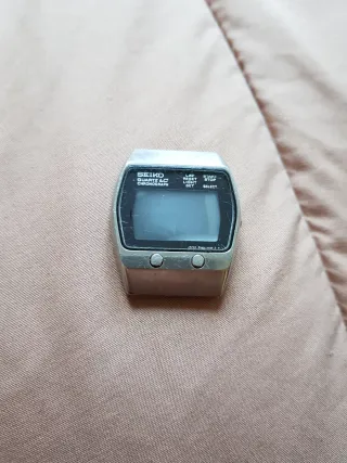 Reloj Seiko Quartz LC Chronograph Plata