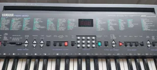 Teclado Yamaha PSR-300 (Vintage 90s)