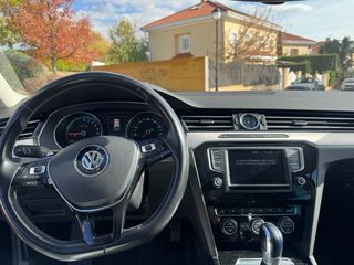 Volkswagen Passat GTE Híbrido enchufable / Techo