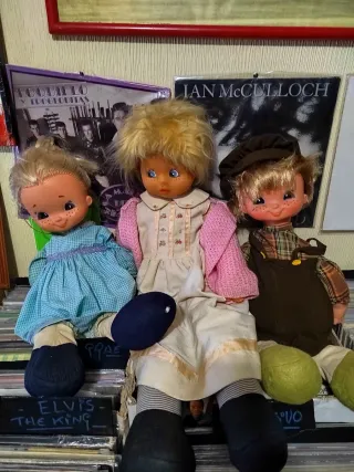 Lote de 3 muñecas vintage Famosa.