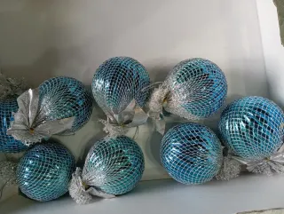 Bolas Navidad Azules y Plateadas