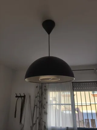 Lámpara colgante negra Ikea