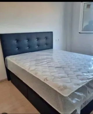 Canapé y colchón nuevos a estrenar