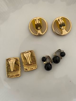 Lote pendientes vintage dorados y negros