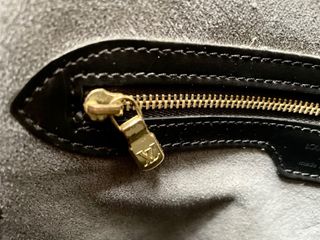 Bolso Louis Vuitton Epi Cuero Negro