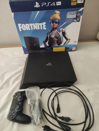 PS4 Pro Fortnite Edition 1TB Nero