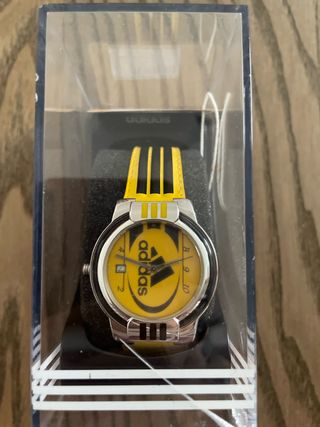 Reloj Adidas Amarillo y Plateado