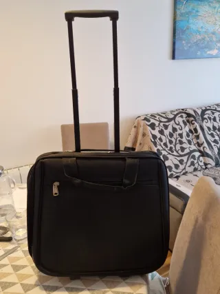 Maleta porta ordenador con ruedas