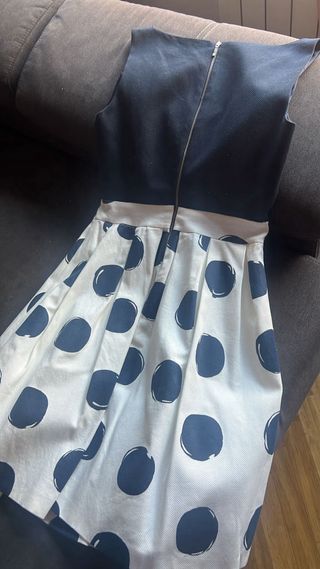 Vestido lunares azulon y blanco roto