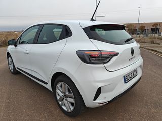 Renault Clio EQUILIBRE BLUE DCI 100CV