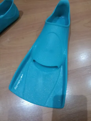 Aletas natación azul purpurina Talla 37/38