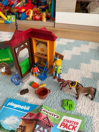 Playmobil Granja Caballos y Carromato