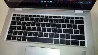 Ordenador portátil HP Elitebook táctil i5 8Gb RAM