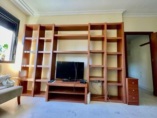 Estantería roble macizo salón