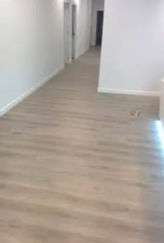 Montador de tarima flotante, laminado y puertas