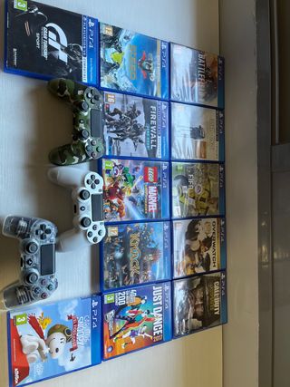Lote Giochi PS4 + 3 Manetti