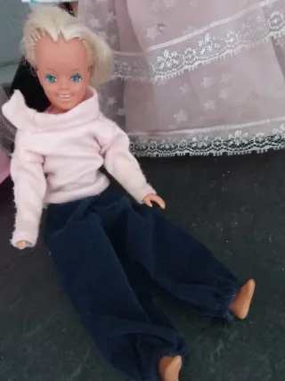 Lote de 4 Muñecas Barbie