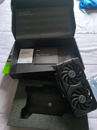 Tarjeta Gráfica Asus Dual OC RTX 4060 8GB