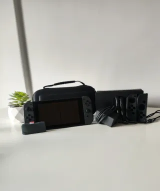 Nintendo Switch Negra + Scheda 256GB