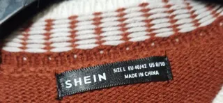 Maglione SHEIN donna marrone con scritta merry