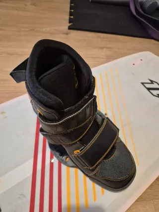 Tabla Kite Surf North Flare 147x43