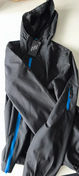 Chubasquero Cedar Wood State Negro/Azul