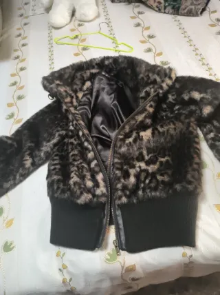 Abrigo pelo leopardo Zara Woman