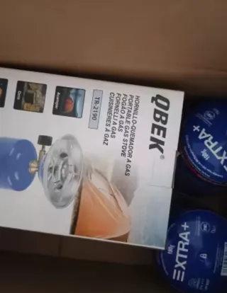 Hornillo Camping Gas Portátil + 2 Cargas