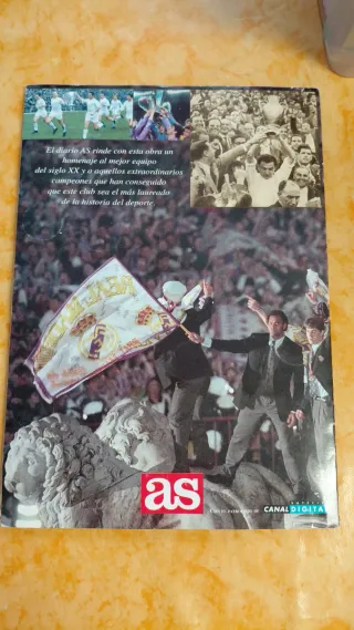 Álbum Monedas Real Madrid Siglo XX XXI