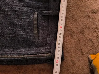 Conjunto Guess Chaqueta y Falda