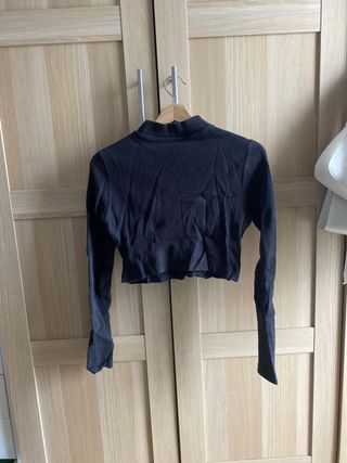 Bershka Camiseta Negra Manga Larga Yosemite