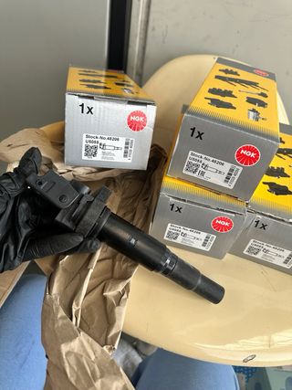 Bobina de encendido NGK 48206