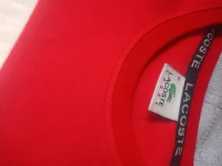 Camiseta Lacoste.