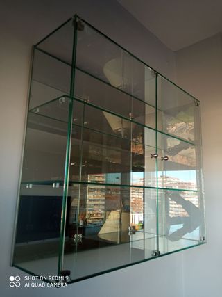 Vitrina de cristal moderna