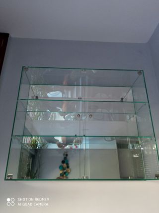Vitrina de cristal moderna