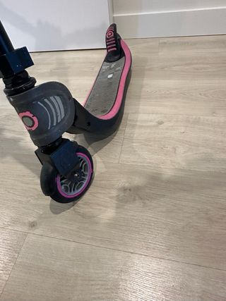 Patinete Globber 2 ruedas rosa