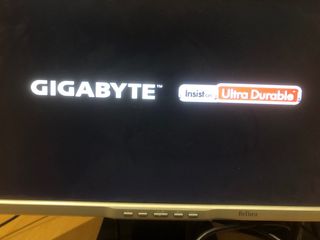 Computer desktop Micro ATX i3