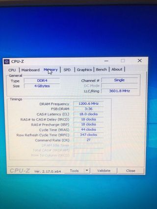 Computer desktop Micro ATX i3