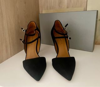 Zapatos de salon Hoss Intropia