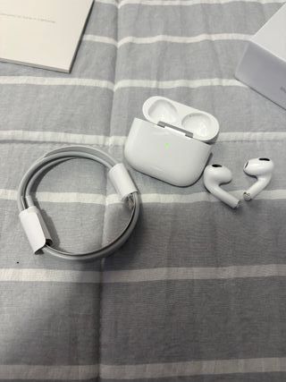 Auricolari AirPods Gen 3 Apple Bianchi