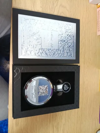 Perfume Lattafa Fakhr Al-Oud