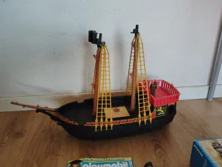 Playmobil Piratas Barco y Accesorios