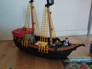Playmobil Piratas Barco y Accesorios