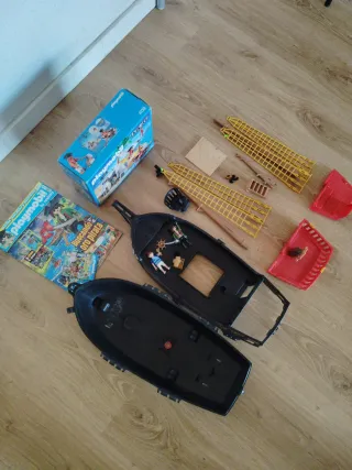 Playmobil Piratas Barco y Accesorios