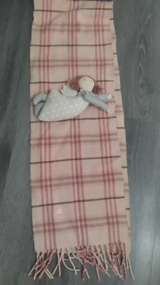 Bufanda Burberry Beige y Rosa