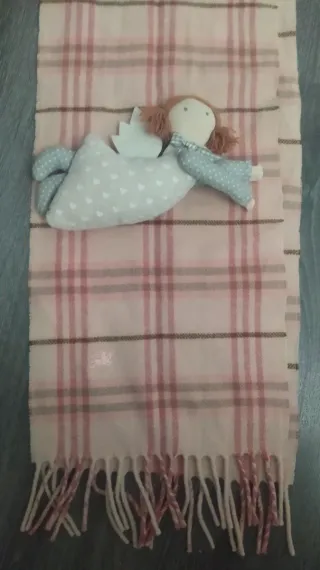 Bufanda Burberry Beige y Rosa