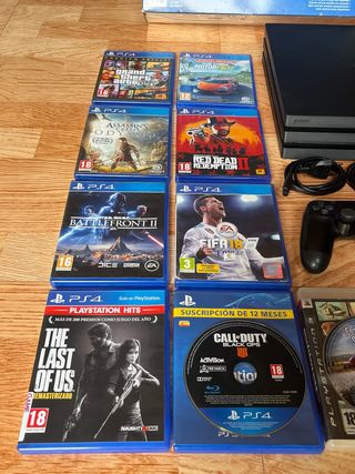 PS4 Pro 1TB 4K HDR nera in ottime condizioni con giochi