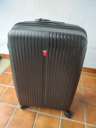 Maleta Gladiator Negra, sin estrenar