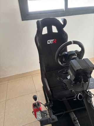 Cockpit Moza R5 con Freno y Cambio H