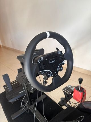 Cockpit Moza R5 con Freno y Cambio H